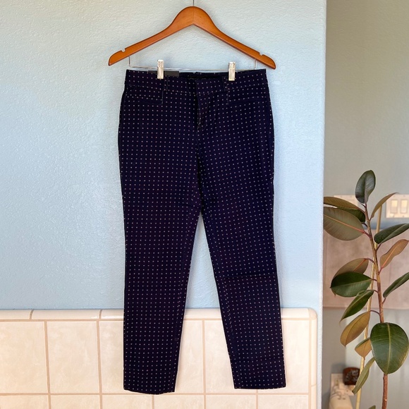 BANANA REPUBLIC Sloan Pant, Low Rise Skinny Leg, navy with polka dot, Size 2 - Picture 2 of 8
